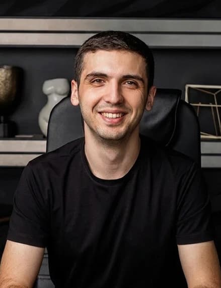 Ногмов Кантемир Азреталиевич